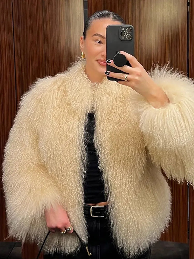 Elegant Faux Fur Short Jacket Women Chic Long Sleeve Loose Cardigan Jackets Lady 2025 Winter Daily Vacation Street Outwear