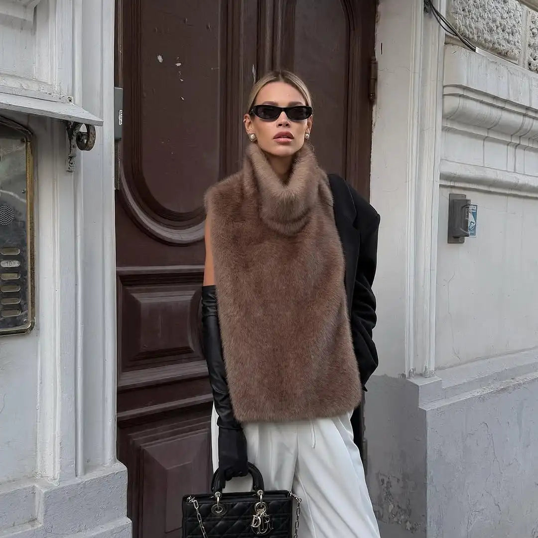 Elegant Faux Fur Short Jacket Women Chic Long Sleeve Loose Cardigan Jackets Lady 2025 Winter Daily Vacation Street Outwear