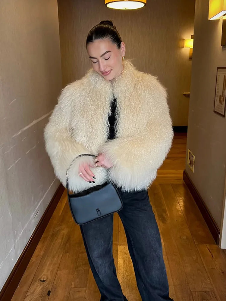 Elegant Faux Fur Short Jacket Women Chic Long Sleeve Loose Cardigan Jackets Lady 2025 Winter Daily Vacation Street Outwear